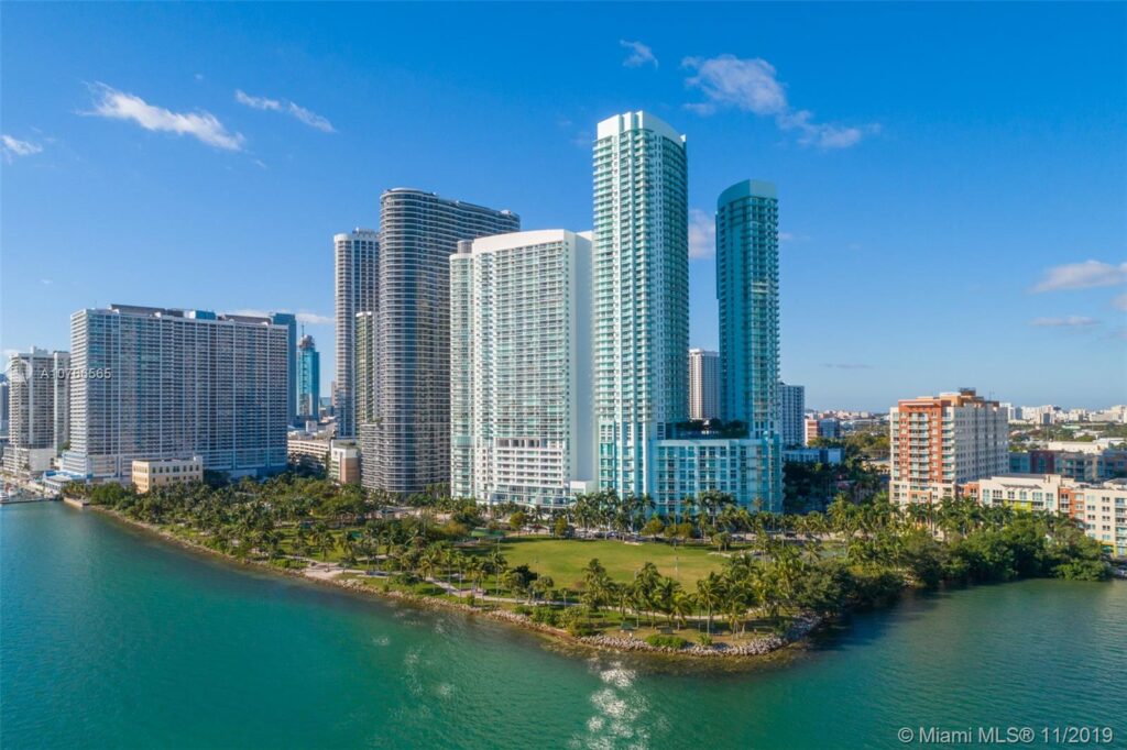 Quantum Bay Condos in Miami FL